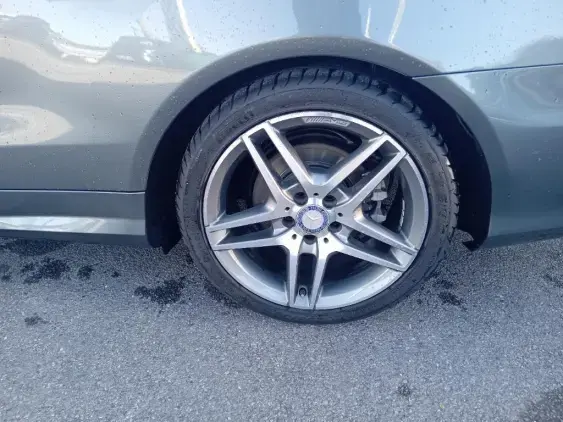 MERCEDES CLASSE E II - voiture d'occasion - Photo 24