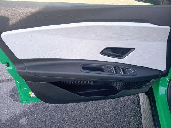 RENAULT 5 III - voiture d'occasion - Photo 19