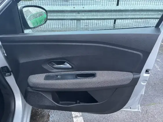 DACIA SANDERO III - voiture d'occasion - Photo 20