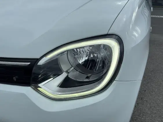 RENAULT TWINGO III - voiture d'occasion - Photo 21