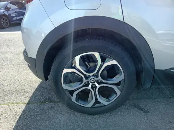 RENAULT CAPTUR II - voiture d'occasion - Photo 25