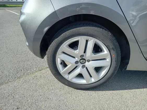 RENAULT CLIO V - voiture d'occasion - Photo 25