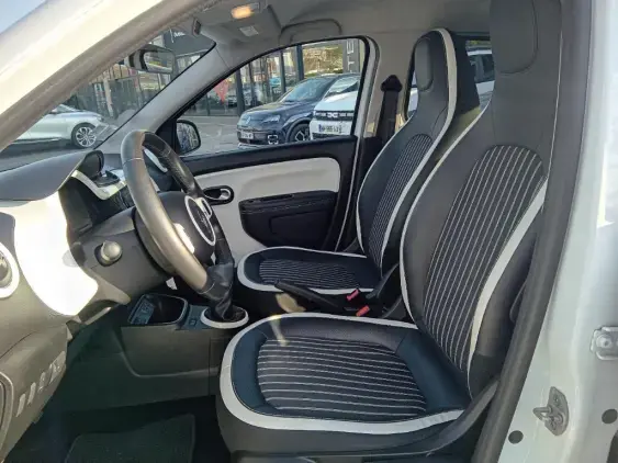 RENAULT TWINGO III - voiture d'occasion - Photo 18