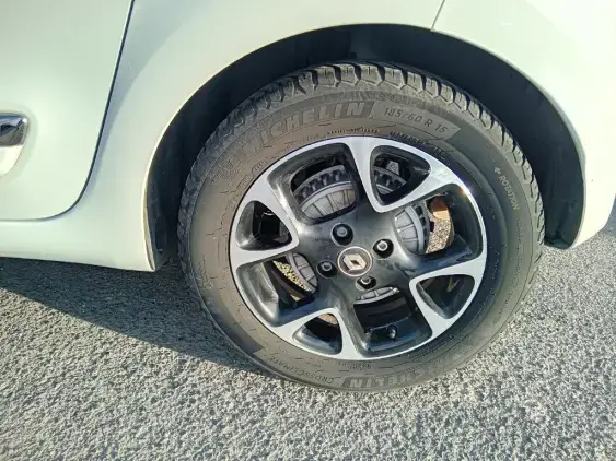 RENAULT TWINGO III - voiture d'occasion - Photo 24