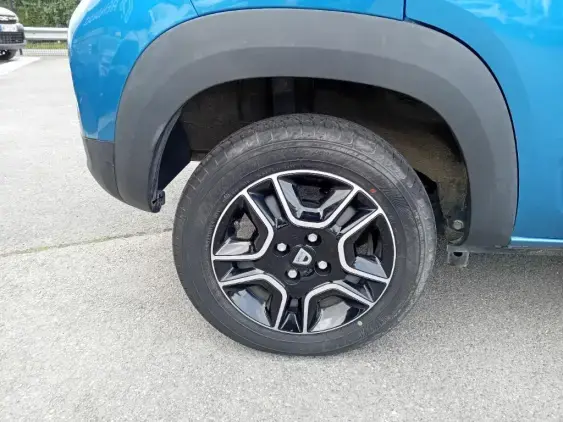 DACIA SPRING - voiture d'occasion - Photo 25