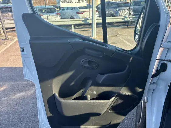 RENAULT MASTER III - voiture d'occasion - Photo 19