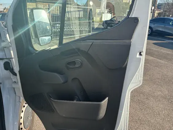 RENAULT MASTER III - voiture d'occasion - Photo 20