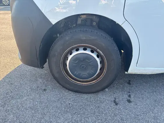 RENAULT MASTER III - voiture d'occasion - Photo 23