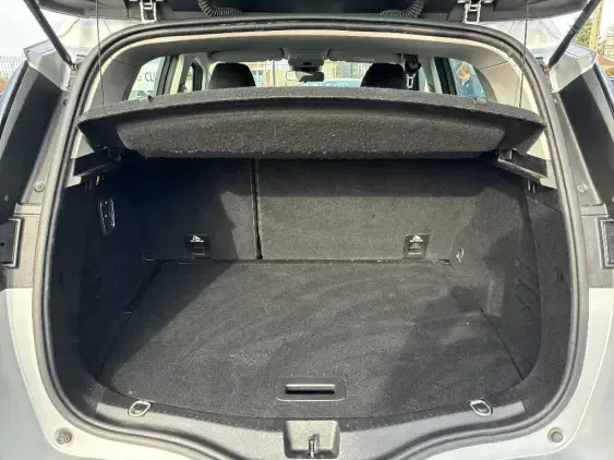 RENAULT SCENIC IV - voiture d'occasion - Photo 15