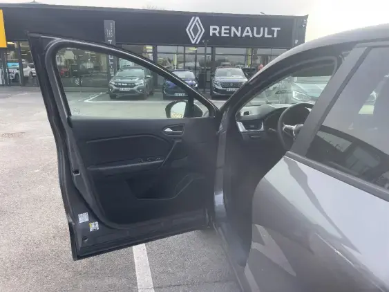 RENAULT CAPTUR II - voiture d'occasion - Photo 19