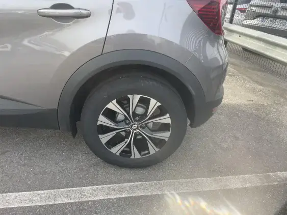 RENAULT CAPTUR II - voiture d'occasion - Photo 24