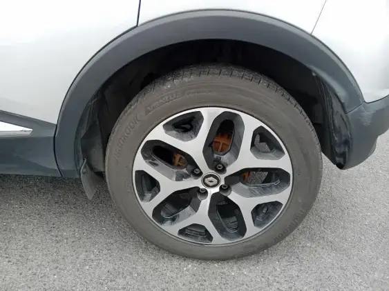 RENAULT CAPTUR - voiture d'occasion - Photo 23