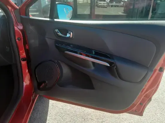 RENAULT CLIO IV - voiture d'occasion - Photo 20