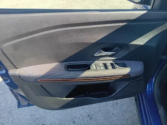 DACIA SANDERO III - voiture d'occasion - Photo 19