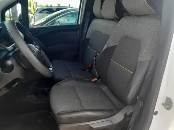 RENAULT KANGOO III - voiture d'occasion - Photo 18