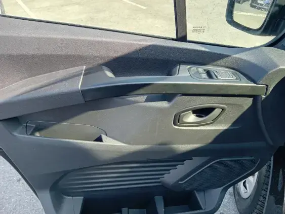 RENAULT TRAFIC III - voiture d'occasion - Photo 19