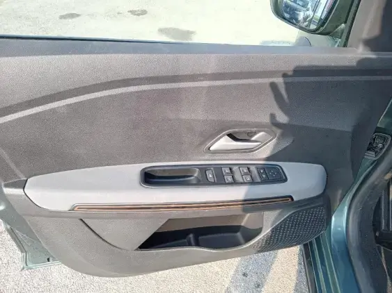 DACIA SANDERO III - voiture d'occasion - Photo 19