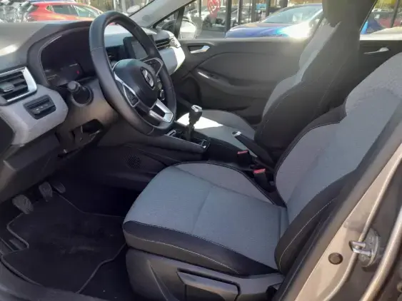 RENAULT CLIO V - voiture d'occasion - Photo 18