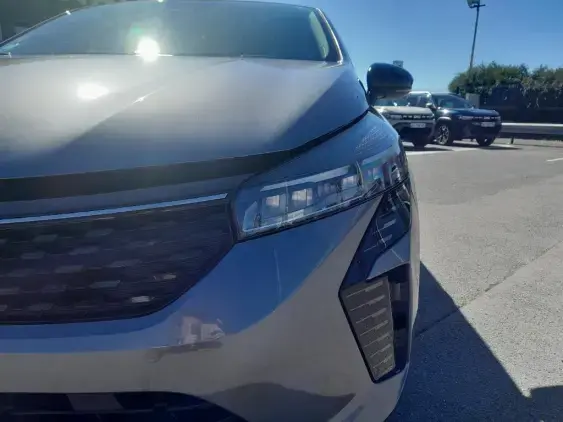 RENAULT CLIO V - voiture d'occasion - Photo 22