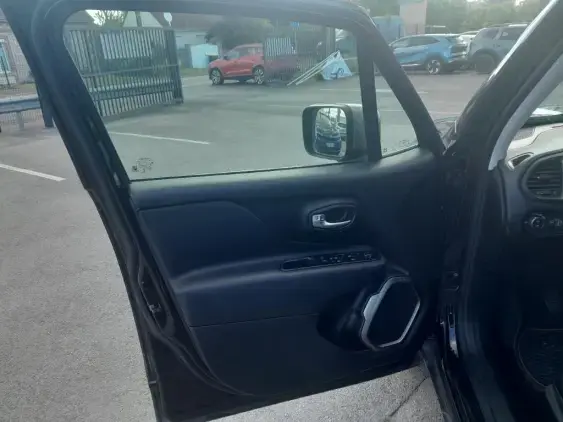 JEEP RENEGADE - voiture d'occasion - Photo 19