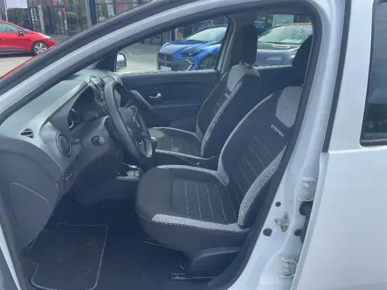 DACIA SANDERO II - voiture d'occasion - Photo 18