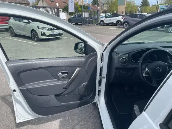 DACIA SANDERO II - voiture d'occasion - Photo 19