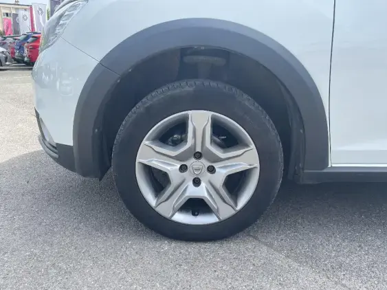 DACIA SANDERO II - voiture d'occasion - Photo 23