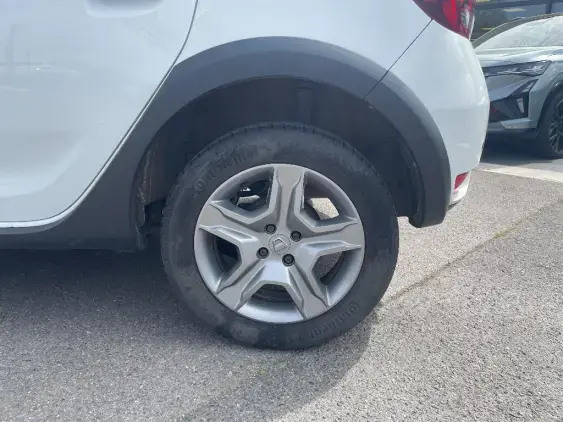 DACIA SANDERO II - voiture d'occasion - Photo 24