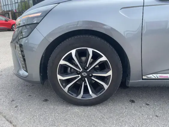 RENAULT CLIO V - voiture d'occasion - Photo 23