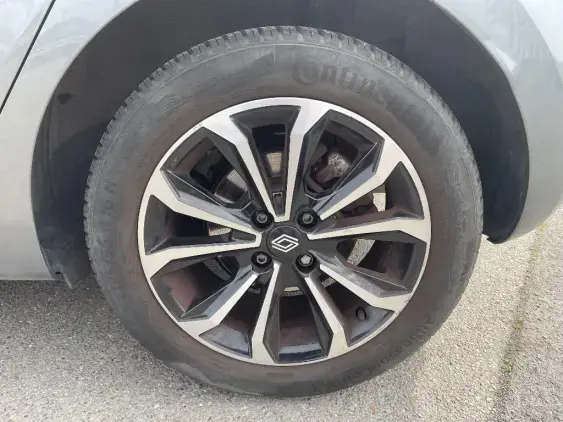 RENAULT CLIO V - voiture d'occasion - Photo 24