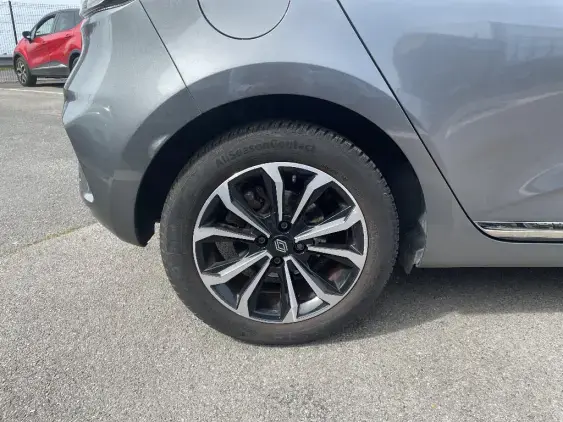 RENAULT CLIO V - voiture d'occasion - Photo 25