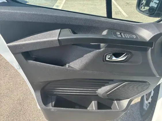 RENAULT TRAFIC FG III - voiture d'occasion - Photo 19