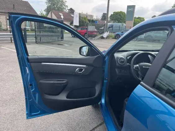 DACIA SPRING - voiture d'occasion - Photo 19