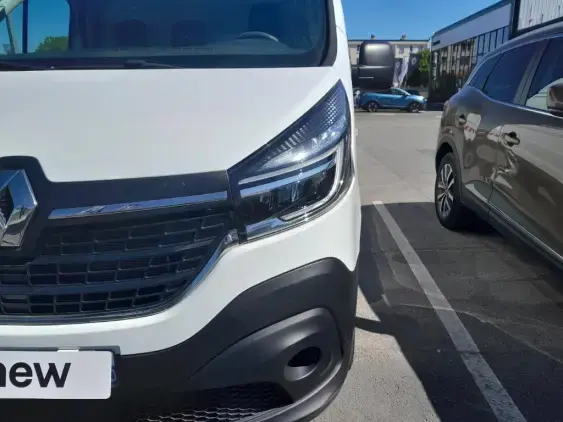 RENAULT TRAFIC FG III - voiture d'occasion - Photo 22