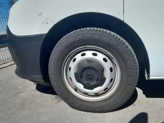 RENAULT TRAFIC FG III - voiture d'occasion - Photo 23