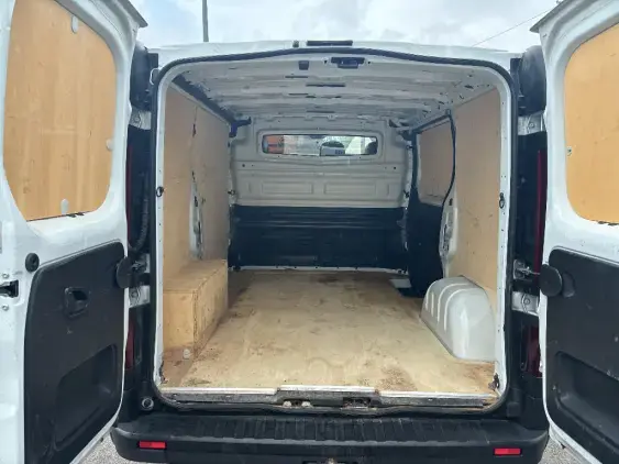RENAULT TRAFIC FG III - voiture d'occasion - Photo 16