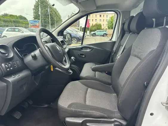RENAULT TRAFIC FG III - voiture d'occasion - Photo 18