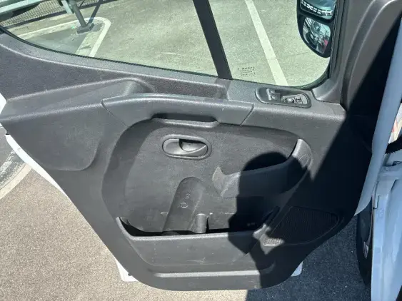 RENAULT MASTER FG III - voiture d'occasion - Photo 19