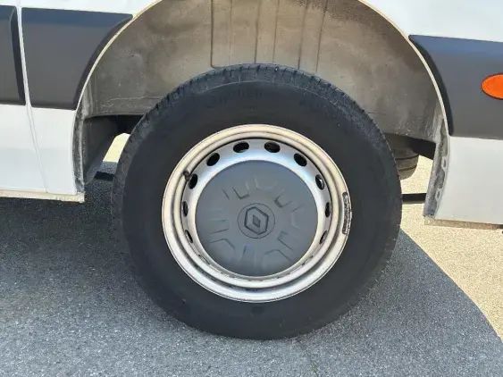 RENAULT MASTER FG III - voiture d'occasion - Photo 24