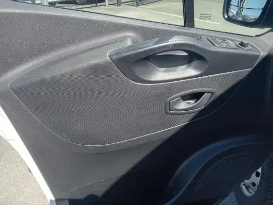 RENAULT TRAFIC FG III - voiture d'occasion - Photo 19