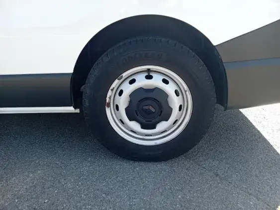 RENAULT TRAFIC FG III - voiture d'occasion - Photo 24