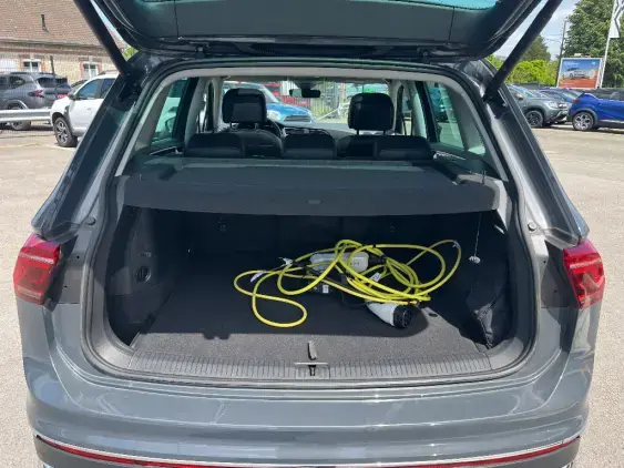 VOLKSWAGEN TIGUAN II - voiture d'occasion - Photo 16