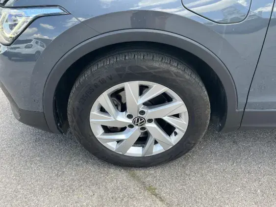 VOLKSWAGEN TIGUAN II - voiture d'occasion - Photo 23