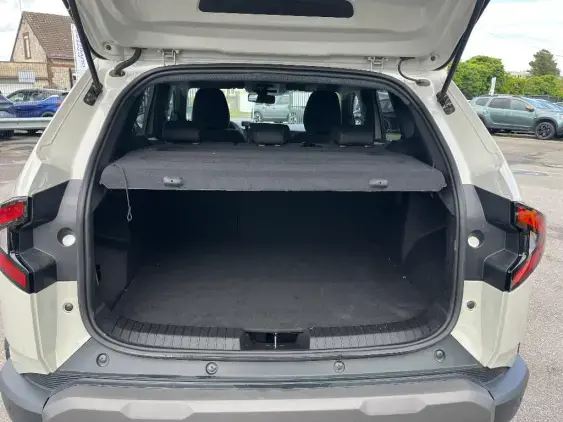 DACIA DUSTER III - voiture d'occasion - Photo 15
