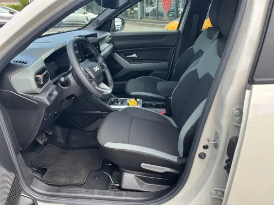 DACIA DUSTER III - voiture d'occasion - Photo 17