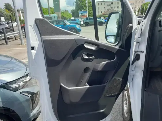 RENAULT MASTER FG III - voiture d'occasion - Photo 19