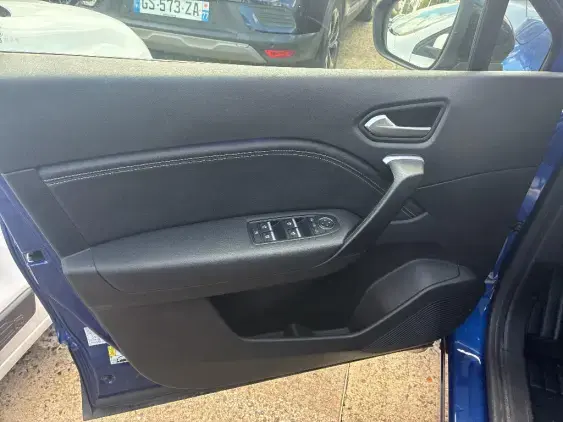 RENAULT CAPTUR II - voiture d'occasion - Photo 19