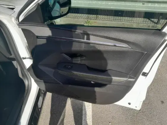 RENAULT MEGANE V - voiture d'occasion - Photo 20