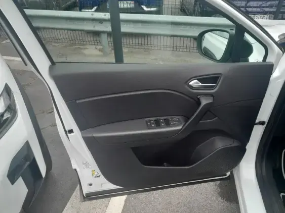 RENAULT CAPTUR II - voiture d'occasion - Photo 19