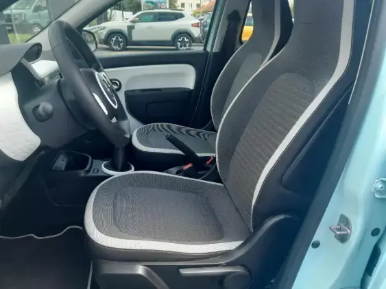RENAULT TWINGO III - voiture d'occasion - Photo 17